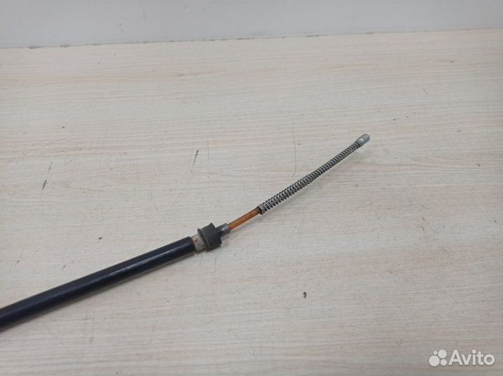 Трос ручника Skoda Rapid 1 NH3 до рестайлинг