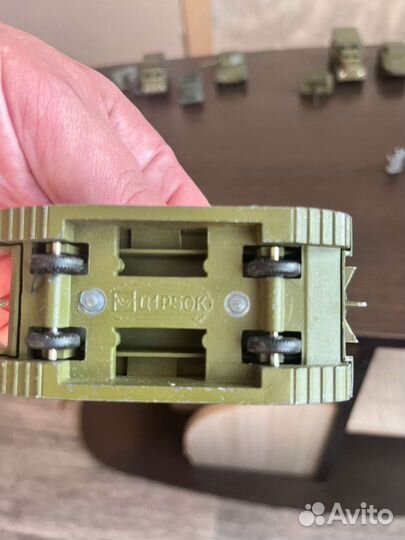 Металлические модели танков