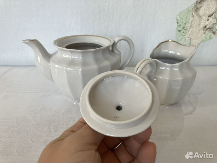 Заварочный чайник с молочником