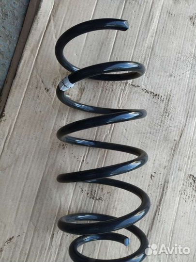 Пружина задняя лачетти