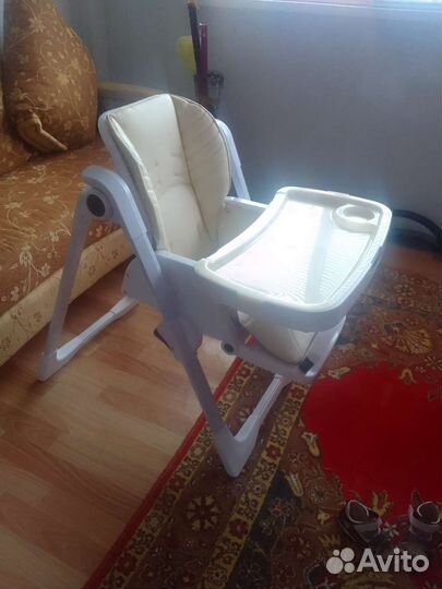 Стул для кормления