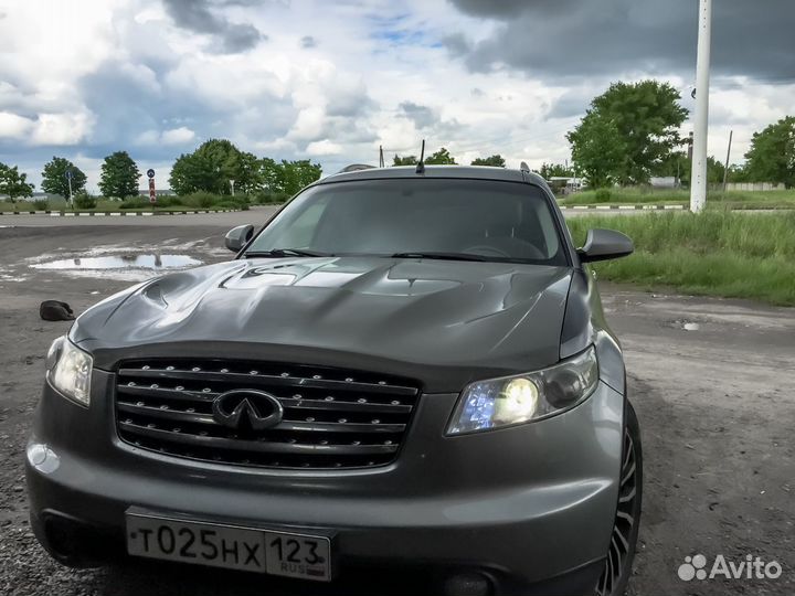 Капот с Жабрами Infiniti FX35/45 S50 2002-2008