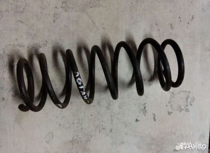 Пружина задняя Рено Логан