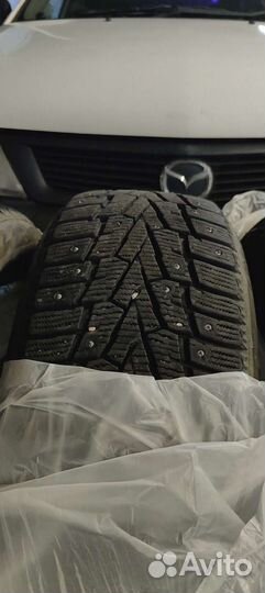 Roadstone Winguard Spike 225/50 R17