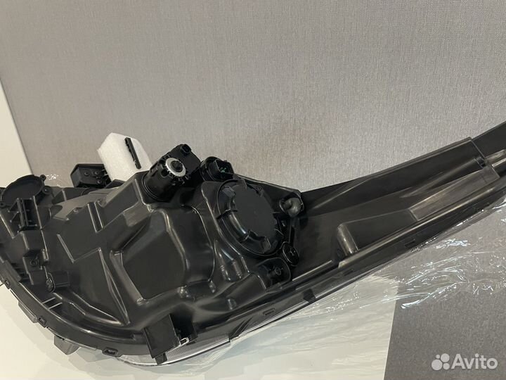 Фара Hyundai Solaris 2