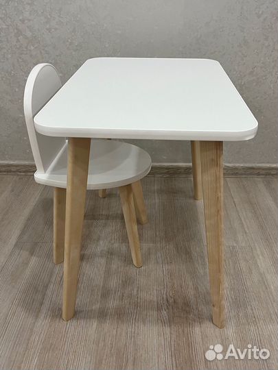 Детский стол и стул
