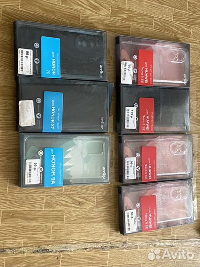 Чехлы и стекла на телефон