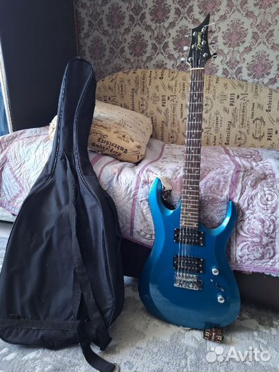 Электрогитара zombie edg 45 c чехлом и усилителем