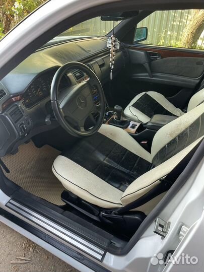 Mercedes-Benz E-класс 2.0 МТ, 1996, 352 000 км