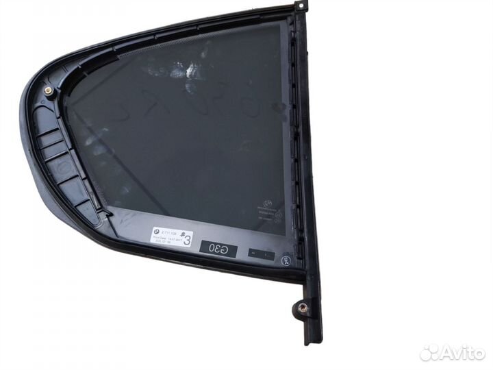 Стекло задней левой двери BMW g30