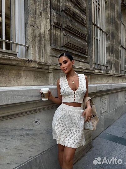 Вязаный костюм женский