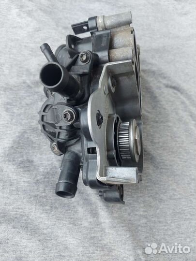 Водяная помпа passat b8