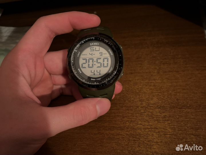 Часы наручные