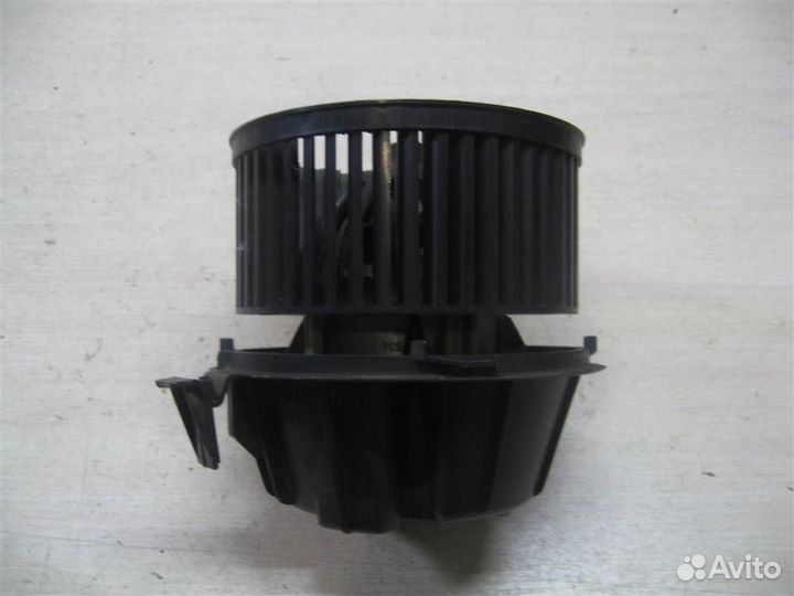 Моторчик печки Renault Sandero 1 (BS11) 2010