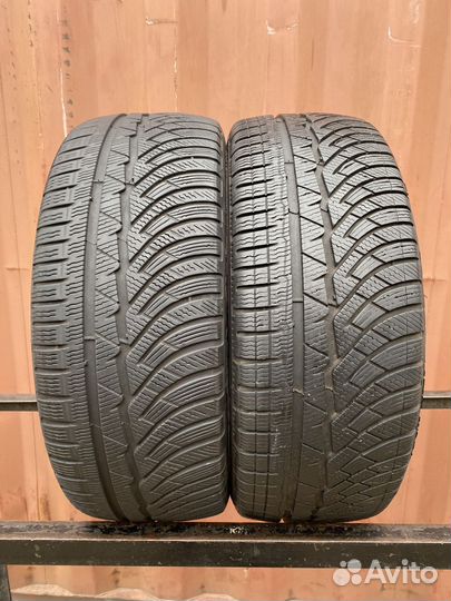 Michelin Pilot Alpin PA4 215/45 R18 93V
