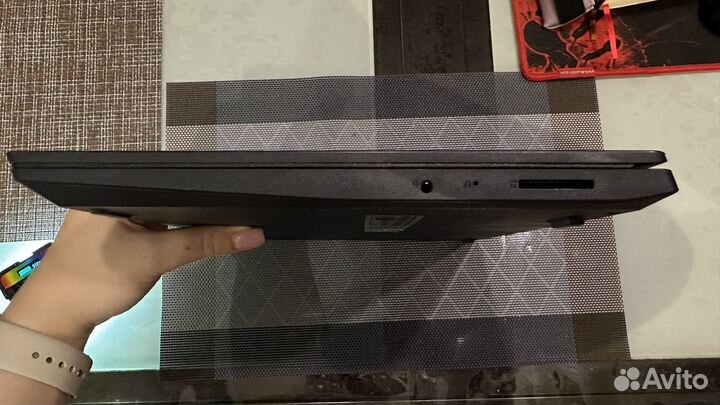 Ноутбук Lenovo ideapad 3