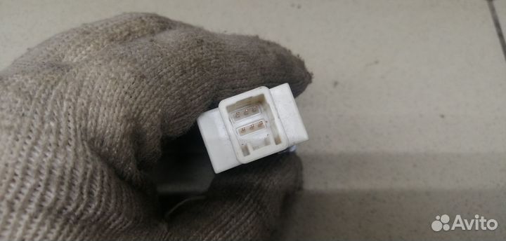 Кнопка обогрева сидений RAV 4 2013