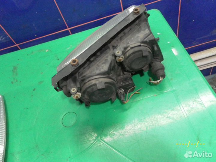 Фара левая Volkswagen Passat B5 оригинал