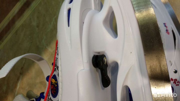 Хоккейные коньки Kreiss