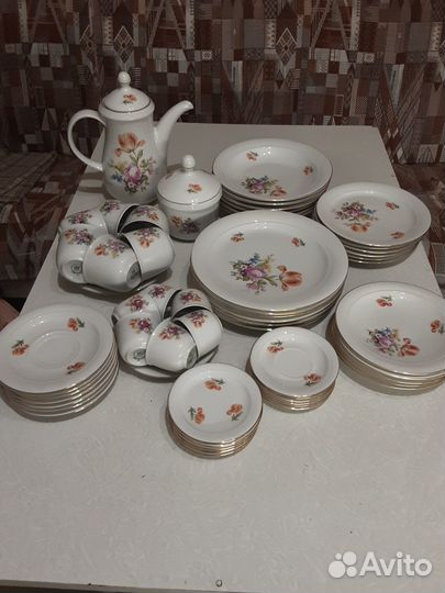 Столовый и чайный сервиз на 6 персон