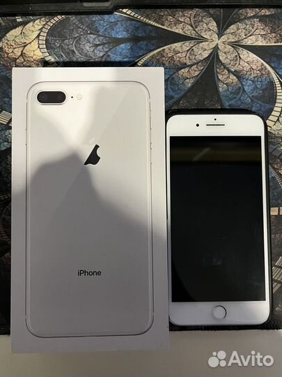 iPhone 8 Plus, 64 ГБ
