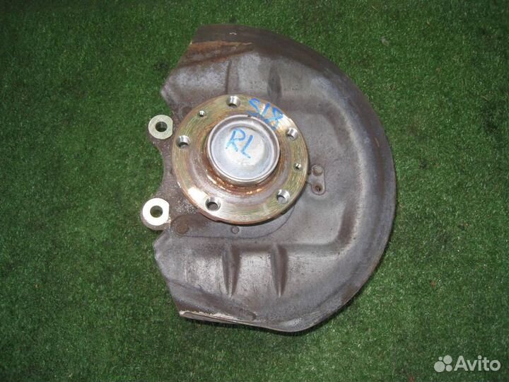 Кулак задний левый Peugeot 407 (6E) 2005