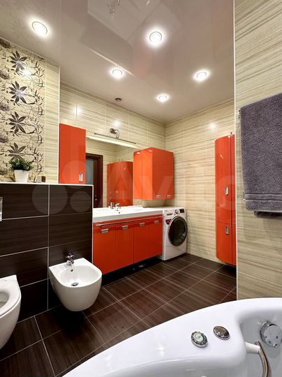 2-к. квартира, 87,3 м², 7/12 эт.