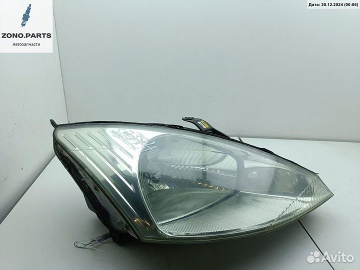 Фара правая на Ford Focus I (1998-2005)
