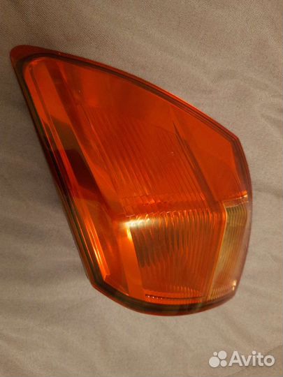 Стоп-сигнал задний левый Nissan Qashqai J10