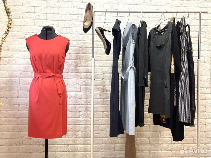 Платье Max Mara голубое Кельвин Кляйн красное