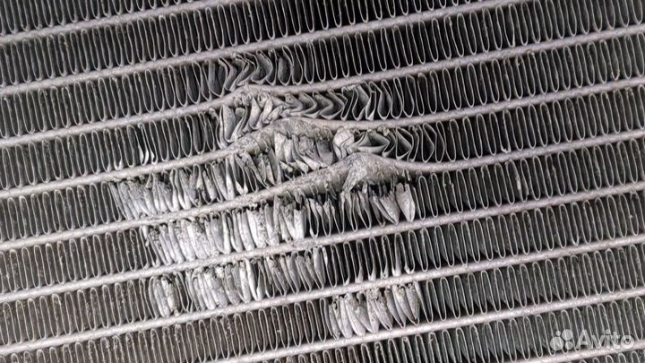 Радиатор охлаждения двигателя Volvo S80