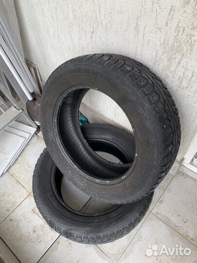 Nokian Tyres Hakka Sipe WR 205/60 R16