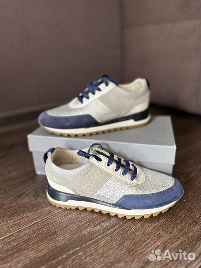 Кроссовки женские geox 37