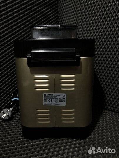 Хлебопечка Vitek VT-1999ST
