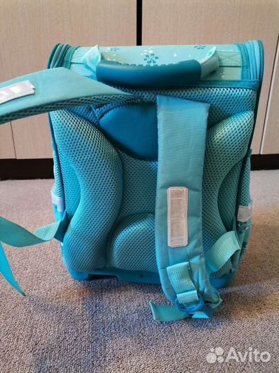 Портфель школьный