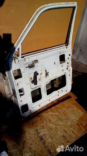 Дверь передняя правая волга газ 3102