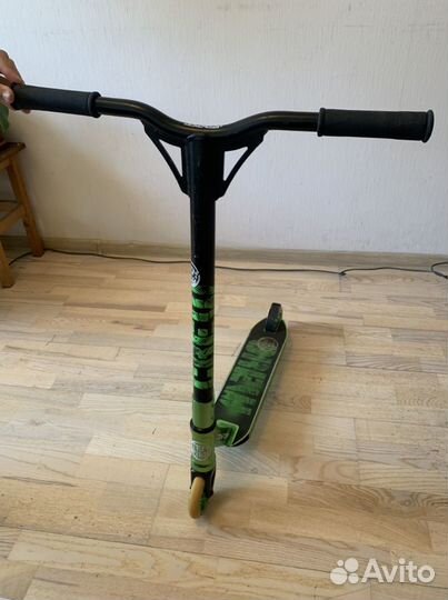 Трюковой самокат