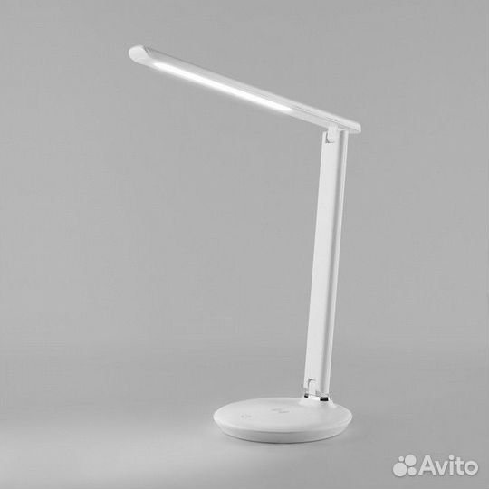 Настольная лампа Elektrostandard Brava a047272