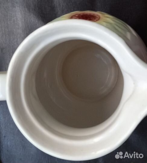 Кувшин с подсолнухом