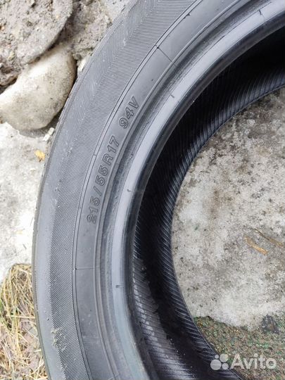 Yokohama BluEarth E70BZ 215/55 R17