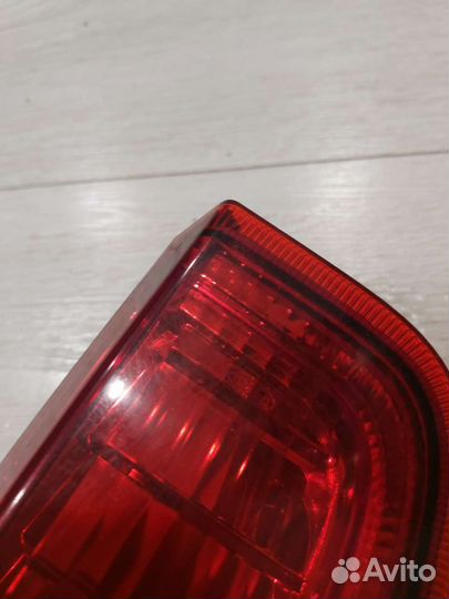 Задняя правая фара на ford focus 2