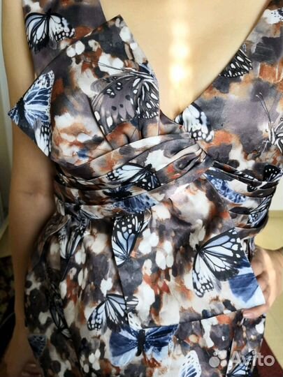 Платье нарядное