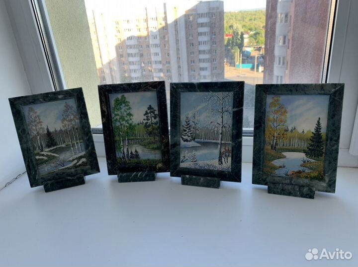 Картина на камне