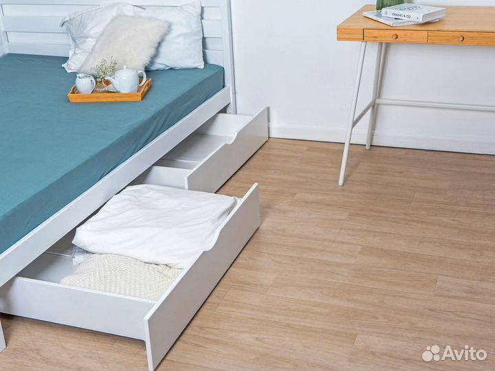 Кровать двуспальная с ящиками