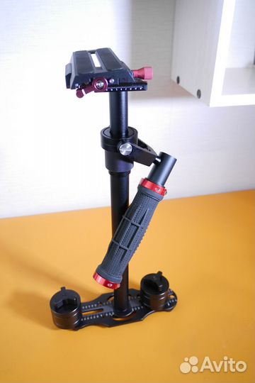 Стедикам для камеры innorel SP70