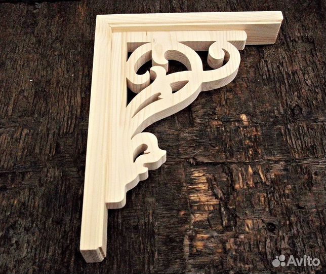 Кронштейн деревянный для полки