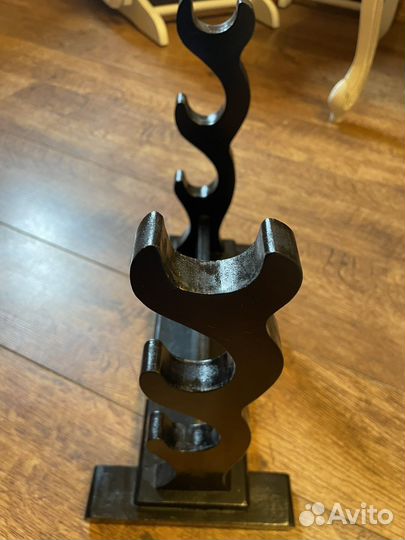 Подставка для мечей (Дайсё)