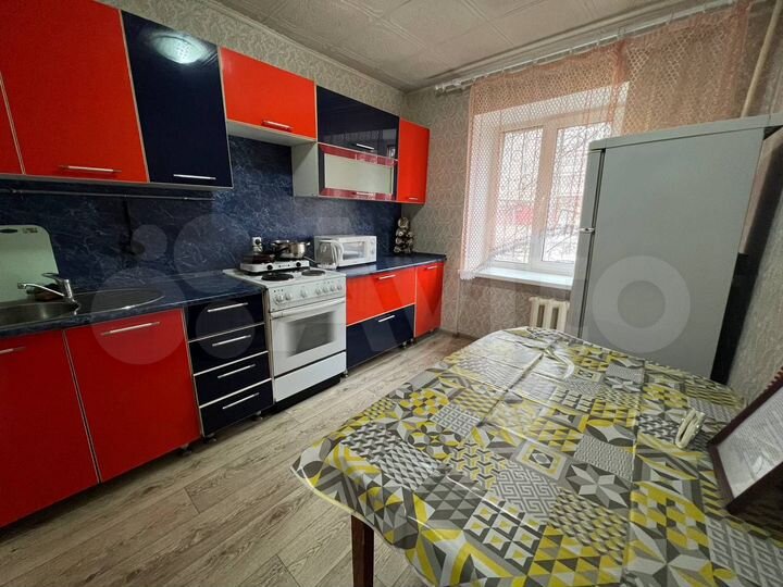 1-к. квартира, 35 м², 1/9 эт.