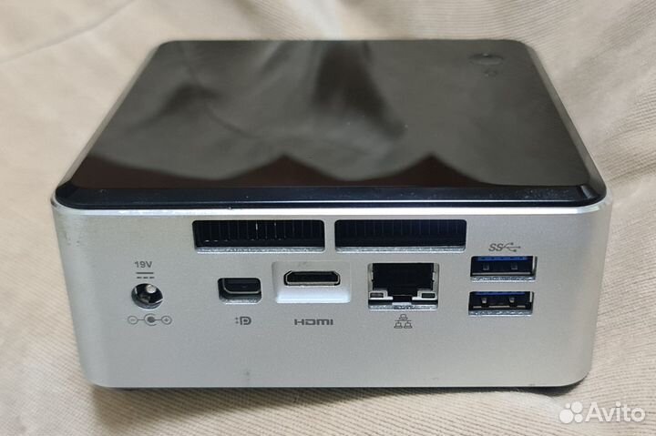 Мини пк Intel NUC D34010wykh2 i3/8/250