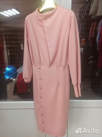 Нарядное платье ддля девушки 42-44 размер